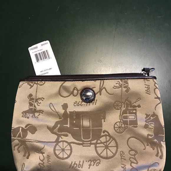 Coach - Picture 2 of 3